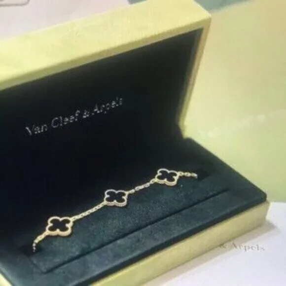 Authentic Van Cleef & Arpels Vintage Alhambra 18K Yellow Gold Bracelet